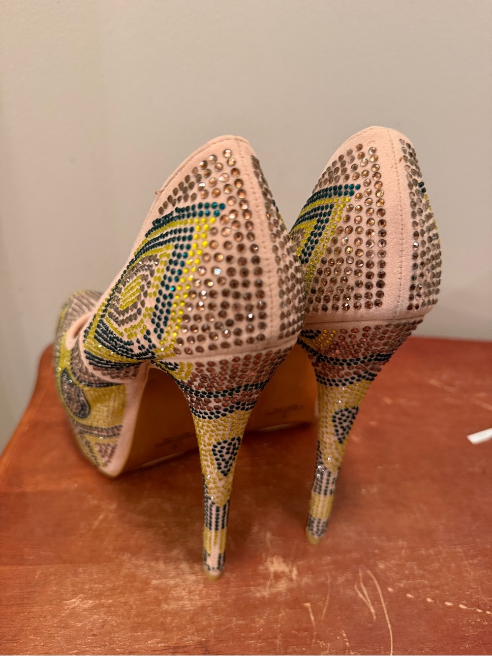 Alba Yellow Patterned Platform Pumps - Picture 8 of 10
